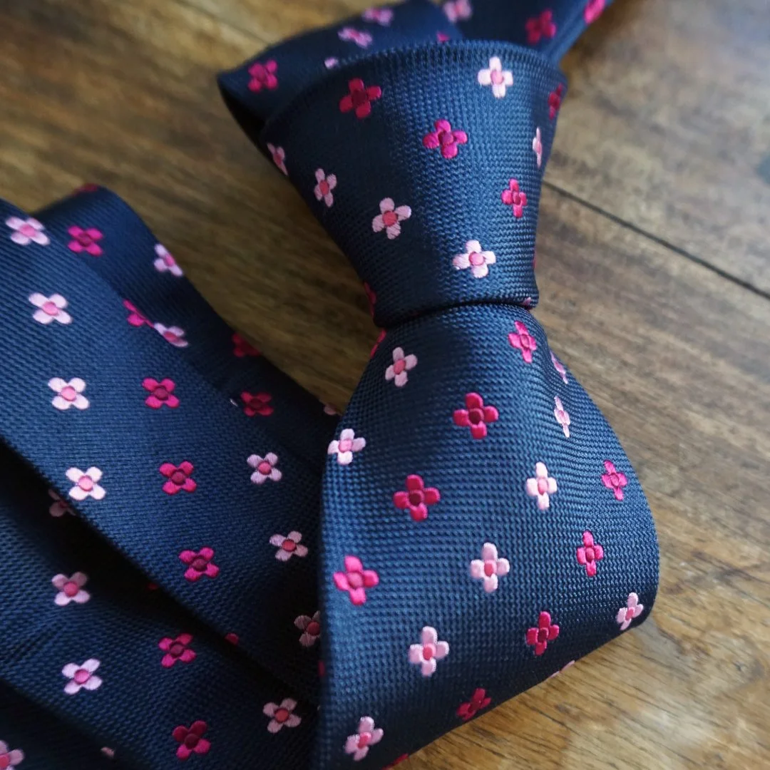 navy+pink+detail+sq.jpg?format